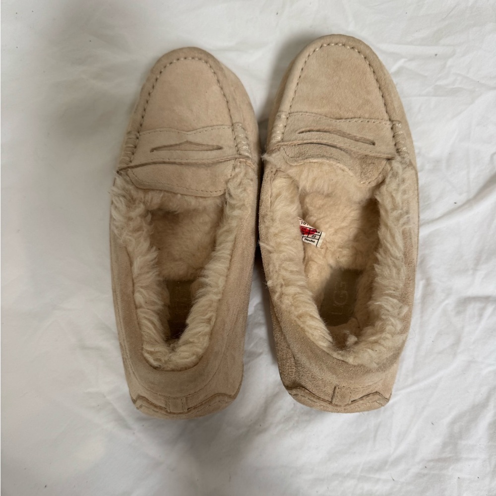 Ugg children’s slippers